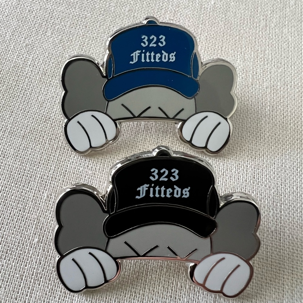 Peeking KAWS pin
